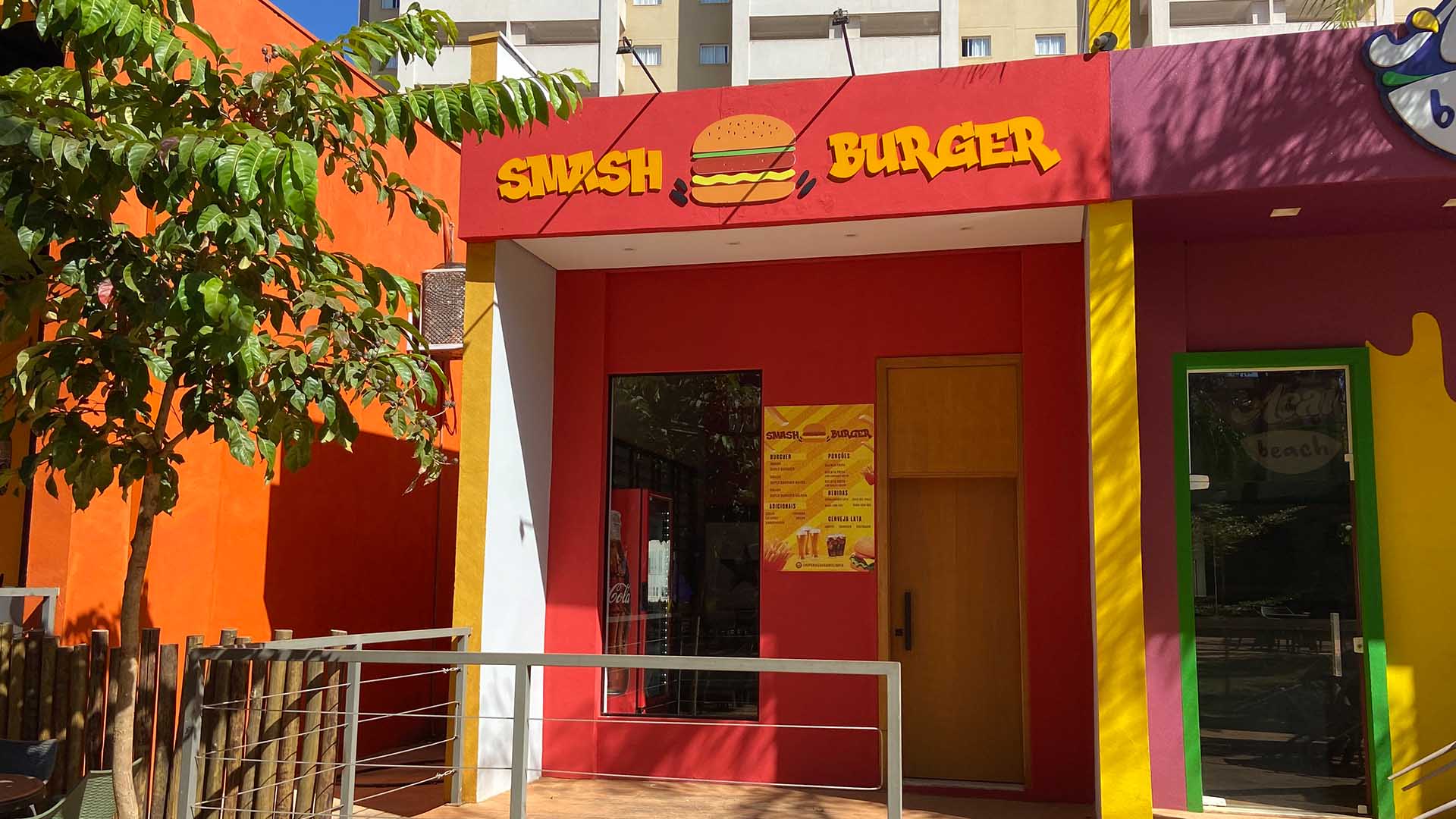 Hambúrgueres do Smash Burguer na Vila Guarani
